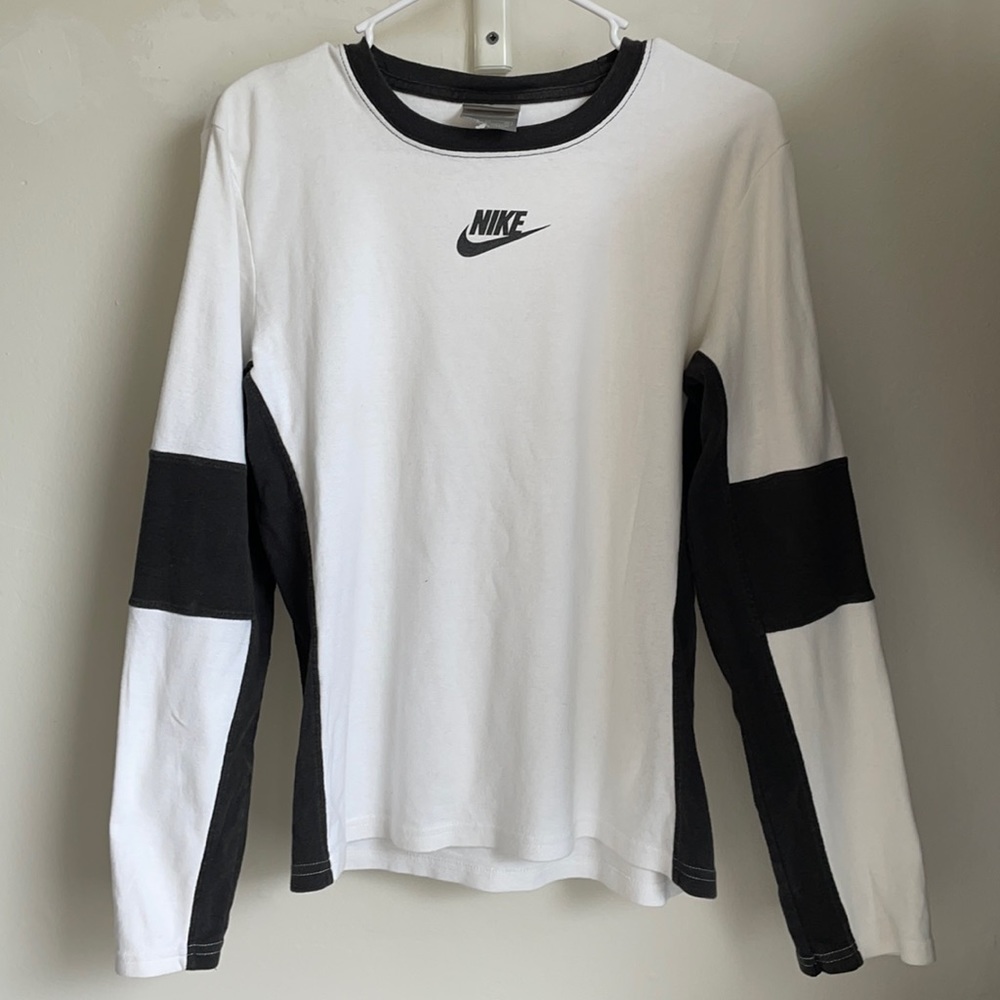 Vintage Nike Long Sleeve Tee